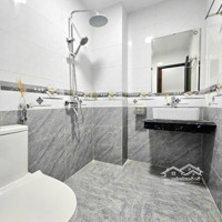 Siêu Phẩm 5 Tầng Mới Đẹp Phố Xuân Đỉnh Giáp Công Viên Hoà Bình 33M2 Giá Bán 6.6 Tỷ