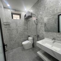 Nhà 4 tầng mới xậy xong ở Trại Lẻ, Lê Chân, Hải Phòng.