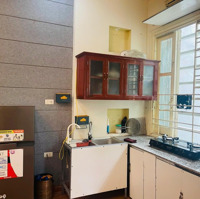 Chính Chủ Cho Thuê Phòng Lê Đại Hành 30M2 Đầy Đủ Nội Thất Giá 5,2 Triệu/Tháng