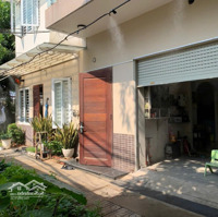 Bán Biệt Thự Mặt Tiền 3 Tầng ( 14X15 M ) Siêu Rẻ , Chỉ Nhỉnh 20Tỷ Tại Trung Tâm Quận 2