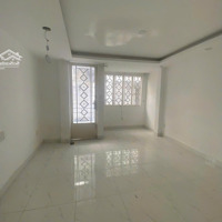 Cho Thuê Nhà Hẻm Xe Hơi, Căn Góc Tại 204/3A Huỳnh Văn Bánh - 4X10M - 3 Lầu