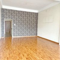 Cho Thuê Mặt Nhà Mặt Tiền 36X Huỳnh Tấn Phát, Quận 7 : Trệt + 3 Lầu Giá 40 Triệu