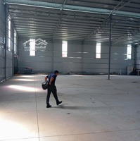 Cho Thuê Kho Xưởng 1350M2, 750M2 Mặt Tiền Lã Xuân Oai, P. Long Trường, Quận 9