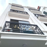 Với 5.05 Tỷ Có Nhà 5T- 32M2 Đầu Phố Ỷ La- Dương Nội Giáp Kdt Glemximco Oto Đỗ Gần Nhà ,Ngõ Thông