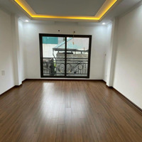 Bán Nhà Mặt Phố Lạc Long Quân, 24,7 Tỷ, 41,6 M2, Tây Hồ, 6 Tầng Thang Máy Vù Vù.