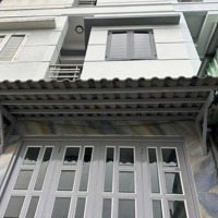 Nhà Sổ Riêng Đsh - 3 Tầng - Hẻm Xe Hơi 8M