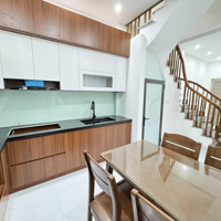 Chính Chủ Cần Bán Nhà Mới 4,5 Tầng Cách Ô Tô 5M Phố Phan Huy Chú,Bưu Điện Hà Đông