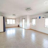 Cho thuê biệt thự khu compound, 3 tầng, hồ bơi, sân vườn, 350m2, 5PN
