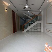 CHÍNH CHỦ VỀ QUÊ BÁN GẤP NHÀ 2 LẦU GIÁP PHƯỜNG TÂN PHONG