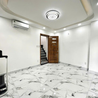 Nhà Mặt Tiền Kinh Doanh Full Nội Thất Ngang 5M 4Tầng Shr Hoàn Công Đủ Liên Hệ: 0949351891 Giá Bán 9,5 Tỷ