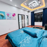 Bán Nhà Phố Nghĩa Tân, Một Nhà Ra Phố, Ô Tô, Nhà Mới Ở Ngay, Ô Chờ Thang Máy, Kinh Doanh, 38M2*6T