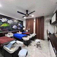 Bán Toà Nhà Văn Phòng Phố Hoàng Cầu, Kinh Doanh, Thông Sàn, Vị Trí Đẹp. Giá Bán 38.3 Tỷ