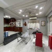 Cần Bán Biệt Thự Đường Trần Ngọc Diện P Thảo Điền Quận 2, Dt: 15X25M, 2 Lầu, Giá: Thương Lượng
