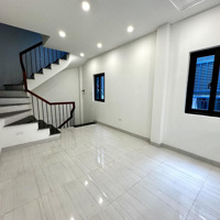 Nhà Đẹp Phố Trạm Lô Góc Diện Tích: 39M2 ,Mt:3,8M, Xây 6 Tầng , Về Ở Ngay Giá Cực Hấp Dẫn