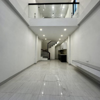 Nhà Đẹp Phố Trạm Lô Góc Diện Tích: 39M2 ,Mt:3,8M, Xây 6 Tầng , Về Ở Ngay Giá Cực Hấp Dẫn