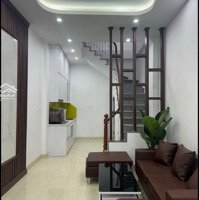 Nhà Thụy Khuê -Mặt Ngõ Thông - Nhà Đẹp - 30M Ra Mp
- Vài Bước Tới Hồ Tây -Gần Thu Cúc - Trich Sài.