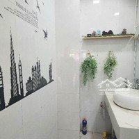 Bán Nhà 3 Tầng Hoàng Văn Thụ - Vuông Vắn - Đang Cho Thuê 40 Triệu/Tháng