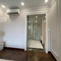 Cần Bán 1 Nhà Góc 2Mt Shophouse Nội Thất 17,5Tỷ, 1 Căn Biệt Thự Song Lập Park Riverside Tp. Thủ Đức