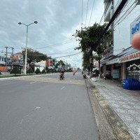 Nhà 2 Mặt Tiền Đường 2/4 Giá Rẻ