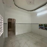 Bán Gấp Căn Nhà Cấp 4 - 95M2 - Ngay Nhà Hàng Dìn Ký Chân Cầu Phú Long - Giá Rẻ