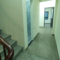 Nhà Biên Giang Hà Đông Đường An Thắng Cách 25M Nhà 30M2 Xây 4.5 Tầng Giá Bán 3 Tỷ, Giá Tốt Nhất Kv