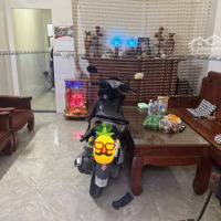 Nhà Linh Xuân Thủ Đứcdiện Tích50M Gia 3,5 Ty Liên Hệ: 0967708098