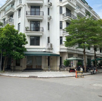 Cho Thuê Nhà Liền Kề Xuân La, 105M2, 6 Tầng, Mt5M, Thang Máy, 50 Triệu