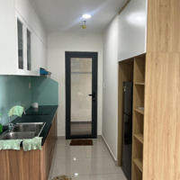 Cho Thuê Chung Cư Minh Quốc Plaza 68M2 2 Phòng Ngủ 2 Vệ Sinhfull Nội Thất Cao Cấp Lầu Cao View Hồ Bơi