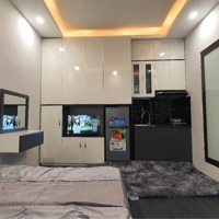 Chính Chủ Cho Thuê Studio Khép Kín Ngõ 8 Đường Lê Quang Đạo Phòng Đầy Đủ Tiện Nghi Giá Bán 3.8 Triệu