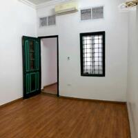 Cho thuê nhà ngõ 88 phố Chùa Quỳnh 8 Triệu