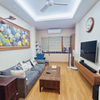 Bán Nhà Phố Hoa Lư- Q. Hai Bà Trưng- Ô Đỗ Cửa- 10M Ra Phố- Ngõ Thông Kd- 42M2 X 6 Tầng. Nhỉnh 15 Tỷ