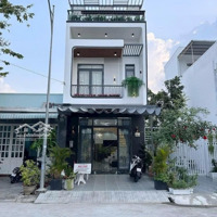 Bán Nhà Mặt Phố, 1,82 Tỷ, 85M2 Tại Đường 824, Mỹ Hạnh Nam, Đức Hòa, Long An - Hàng Hiếm