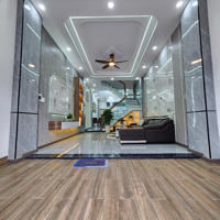 Nhà Gần Sài Gòn: 4Tỷ350_Nhà 1 Trệt 2 Lầu Full Nội Thất Sang Trọng Kdc Gần Trung Tâm Y Tế Tp.dĩ An