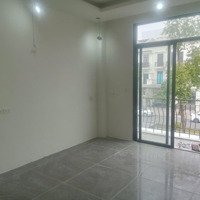 Chính Chủ Cần Bán Gấp Căn Liền Kề Hải Âu 02 Ngay Trung Tâm Thương Mại Đang Cho Thuê 20 Triệu/Th
