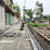 Bán Lô Đất Vuông Vắn 40M2 Thôn Đoài, Nam Hồng Ngõ Rộng Xe Tải Vào Đất