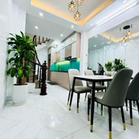 Bán Nhanh, Láng Hạ, Ba Đình: 30M2*6T, Thoáng Sáng, Full Đồ, Sân Để Xe Ngày Đêm, Ô Tô Gần