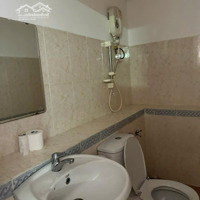Bán Cc Central Gardendiện Tích76M2, 2 Phòng Ngủ 2 Vệ Sinhtại P. Cô Giang, Q1, Sổ Hồng, Giá Bán 4,7Tỷ. Liên Hệ: 0866688444