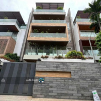 Biệt Thự Mini Mới Cứng 5 Tầng Thang Máy- 8X20M Có Chỗ Để Ôtô. Đường Thông 8M Vị Trí Đẹp. Giá 22.5T