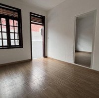 Cho Thuê Nguyên Căn Nhà Phố Nam Thiên, Có Thang Máy, Đ. Hà Huy Tập, Quận 7