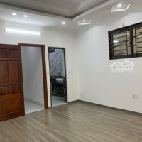 Hot - Bán Gấp Nhà Đẹp Giá Rẻ Ngõ 318 Đê La Thành, 10M Ra Ô Tô Tránh, 6 Tầng Thang Máy Nhập Khẩu