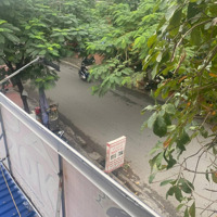 Chính Chủ Cần Bán Nhà Mặt Đường Hoàng Minh Thảo , Dtsd 86M , Ngang 8M ,