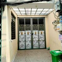 Cần Bán CHDV 4 Lầu Hẻm Nguyễn Thị Thập, Quận 7
