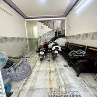 Bán Nhà Lầu 03 Phòng Ngủmới Sơn Sửa Kdc 586 Cách Chợ 30M Giá Bán 2.580 Tỷ