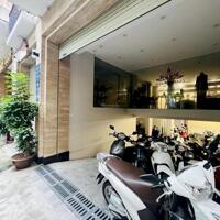 BÁN HAI TOÀ NHÀ VĂN PHÒNG XÂY DỰNG MỚI 100%. ĐƯỜNG Phúc Diễn , Bắc Từ Liêm Hà Nội Mỗi toà nhà có DT: 144m2, MT: 8m. giá 46.99 tỷ