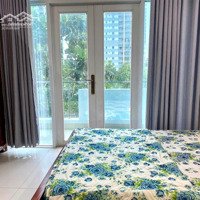 Bán Khách Sạn Hoàng Sơn Mặt Tiền Đường 15M - 35 Đường 2C Phú Mỹ Q 7