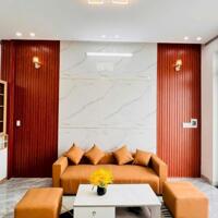 Nhà lầu vị trí đẹp gần Văn Miếu Trấn Biên, Bửu Long, cuối đường Huỳnh Văn Nghệ