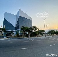 Cực Hót - Duy Nhất 1 Lô Đất Biệt Thự Siêu Đẹp Cách Sông Hàn Chỉ 200M - Đáng Mua Nhất