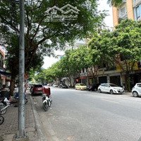 Nhà Mặt Phố Trạm, 110M, Thang Máy,Mặt Tiền5,5M