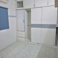 Bán Gấp Nhà Mặt Tiền Q10,Diện Tích12M2, Giá Bán 1 Tỷ 650, Shr, Không Huy Hoạch. Liên Hệ: 0938110169