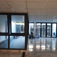 Bán Tòa Nhà Vp Cao Cấp Có Ngay Thu Nhập Hàng Tháng Khỏi Lô Kính Tế. Cơ Hội Tốt Đầu Tư.